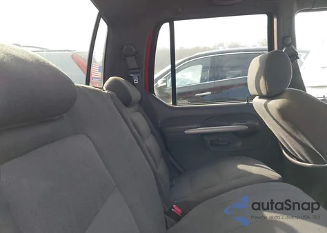 2002 Ford Explorer Sport Trac z USA, uszkodzony, nr VIN 1FMZU67EX2UB57154